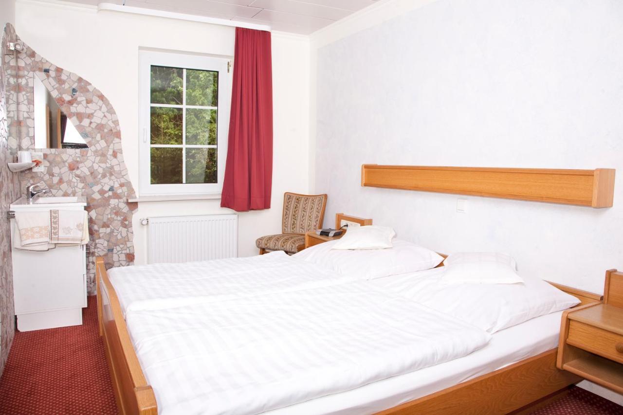 Hotel Sauerlaender Hof Willingen  Ngoại thất bức ảnh