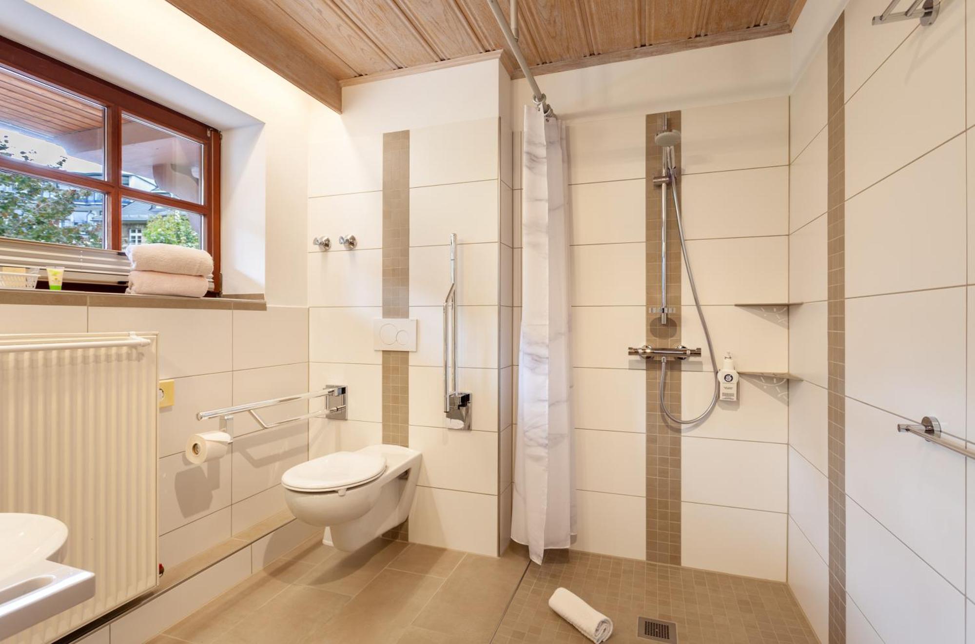 Hotel Sauerlaender Hof Willingen  Ngoại thất bức ảnh